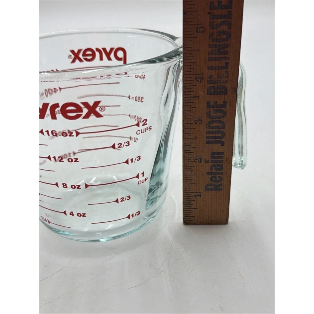 PYREX 2 Cup 1/2 Litre 500 ml Glass Measuring Cup L Handle Red Excellent Cond
